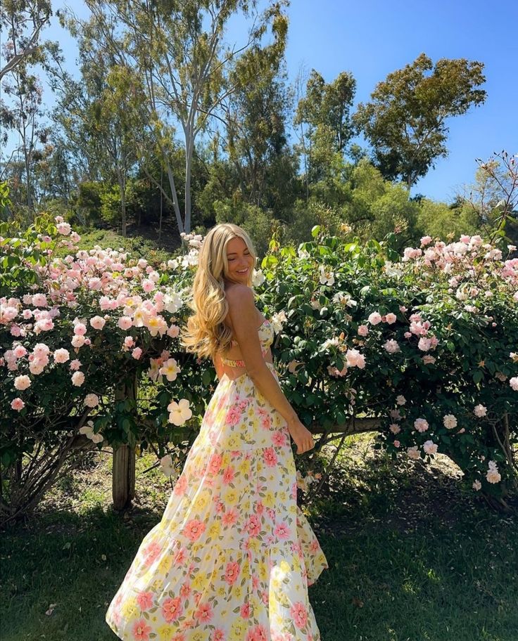 How to Dress Soft and Feminine This Summer 129