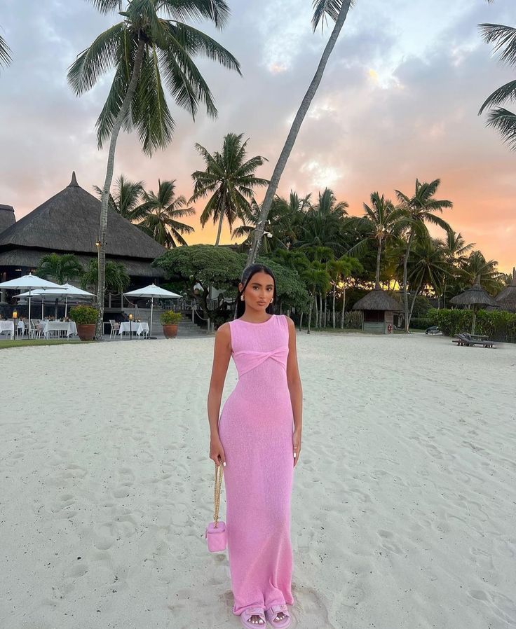 100+ Summer Outfit Ideas for Your Next Vacation 189