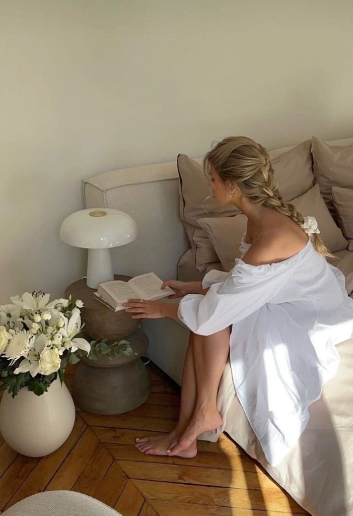 How to Dress Soft and Feminine This Summer 5